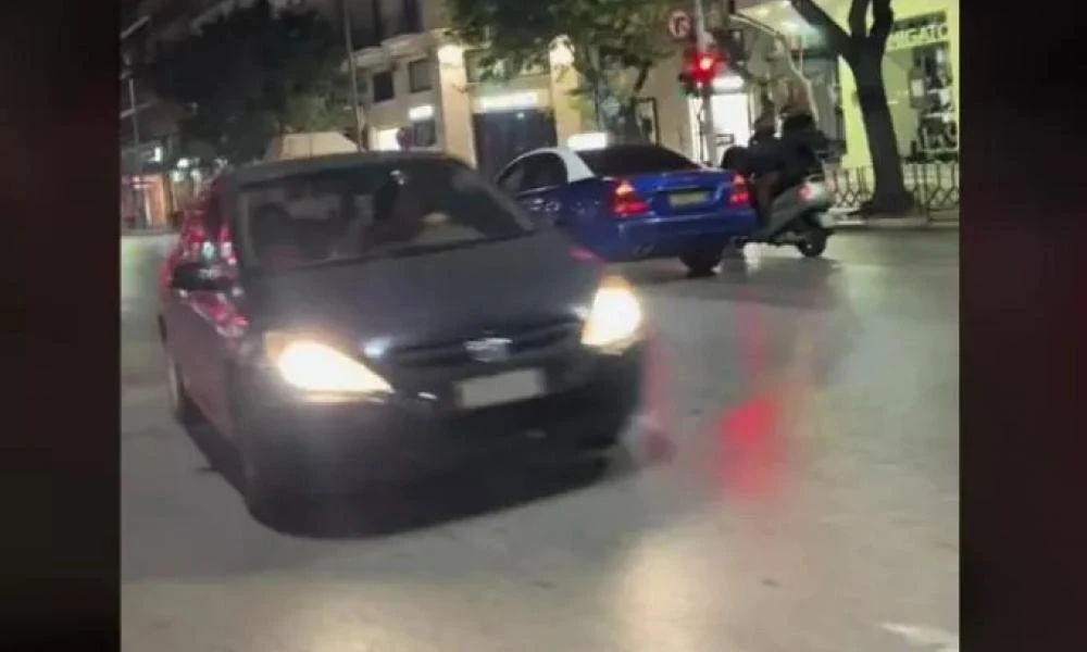 Νύχτα το πήρε το δίπλωμα! Οδηγούσε αμέριμνος στο αντίθετο ρεύμα (Βίντεο)